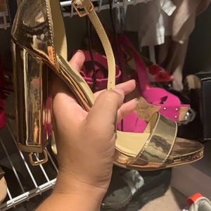 Rose gold sandal heel size 6 1/2